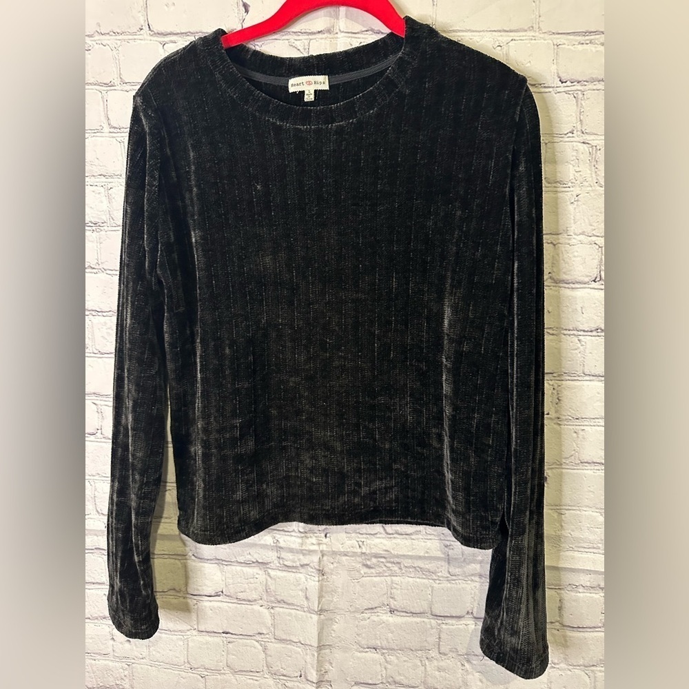 Ladies Black Velvet Long Sleeve Sweater